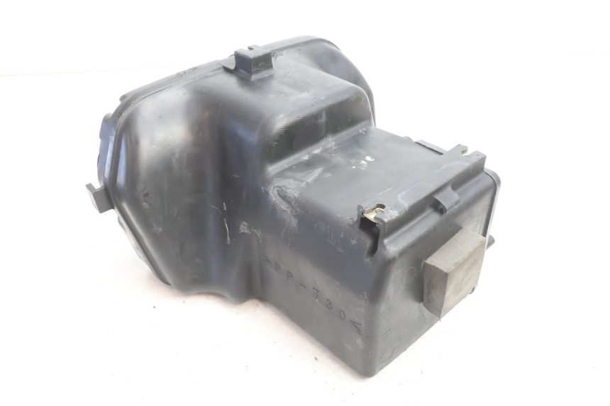 photo de BOITE A AIR YAMAHA XJR 1300 (1998 - 2002) - Points de fixation