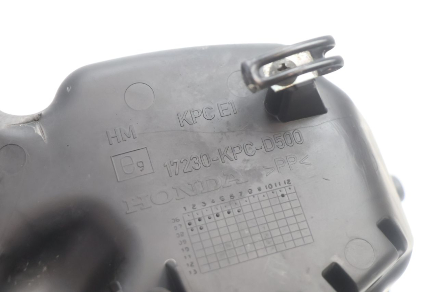 photo de BOITE A AIR HONDA XLV VARADERO 125 (2007 - 2012) - Gros plan technique
