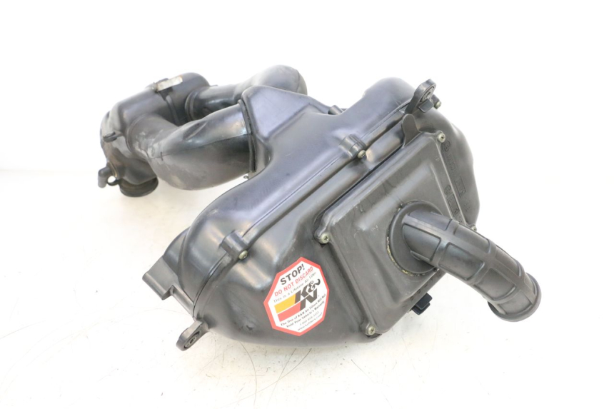 photo de BOITE A AIR YAMAHA XP T-MAX ABS 500 (2005 - 2005) - Gros plan technique