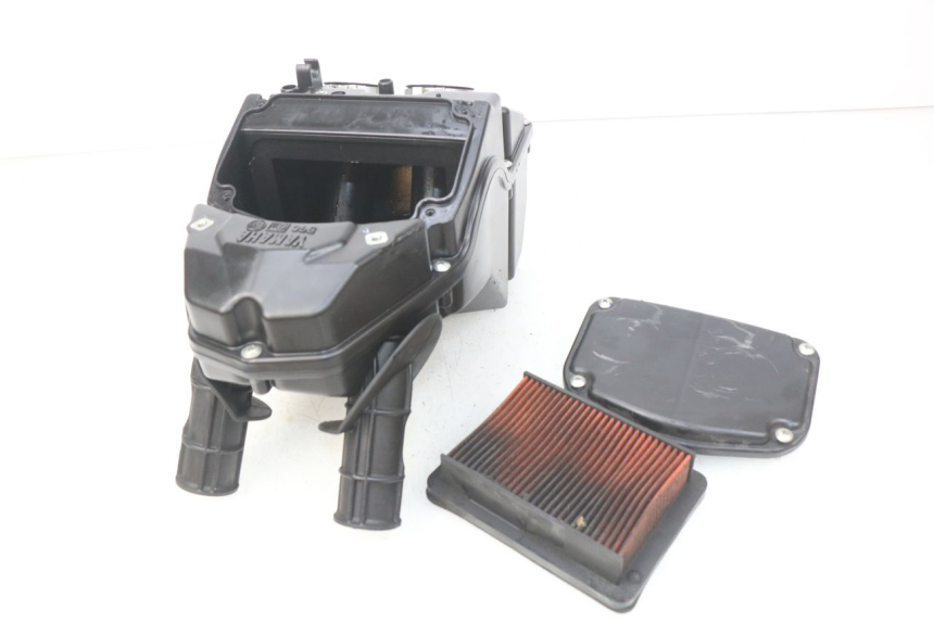 photo de BOITE A AIR YAMAHA XP T-MAX TMAX ABS 530 (2012 - 2015) - Autre angle de vue