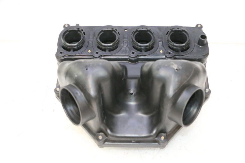 photo de BOITE A AIR KAWASAKI ZX-6R ZX6R 600 (1995 - 1997) - Autre angle de vue