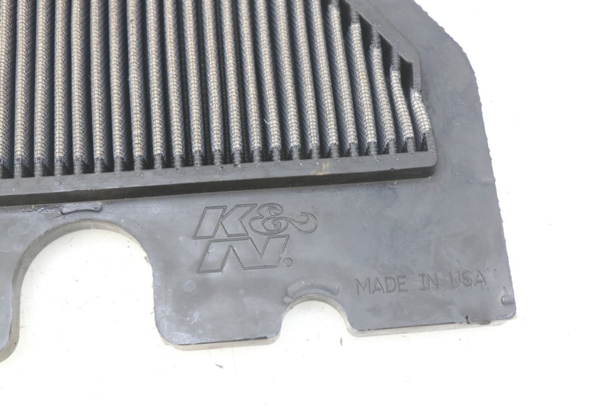 photo de BOITE A AIR KAWASAKI ZZR 600 (1995 - 2004) - Gros plan technique