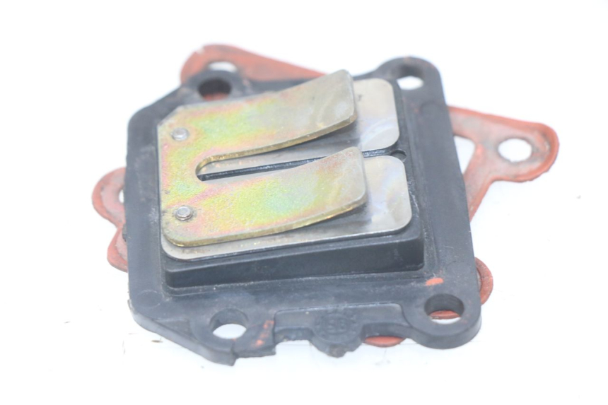 photo de BOITE A CLAPETS MBK BOOSTER SPIRIT 50 (1996 - 1999) - Détail de la pièce