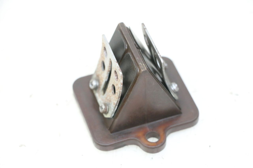 photo de BOITE A CLAPETS PEUGEOT CITYSTAR 50 (2013 - 2017) - Points de fixation