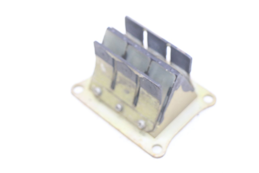 photo de BOITE A CLAPETS HONDA CR 125 (1995 - 1997) - Gros plan technique