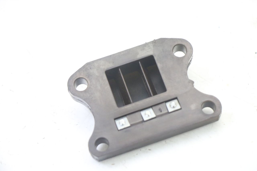 photo de BOITE A CLAPETS PEUGEOT ELYSTAR 50 (2002 - 2014) - Zoom état d’usage