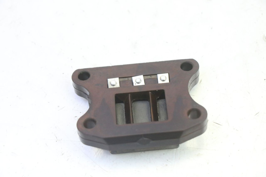 photo de BOITE A CLAPETS PEUGEOT ELYSTAR 50 (2002 - 2014) - Autre angle de vue