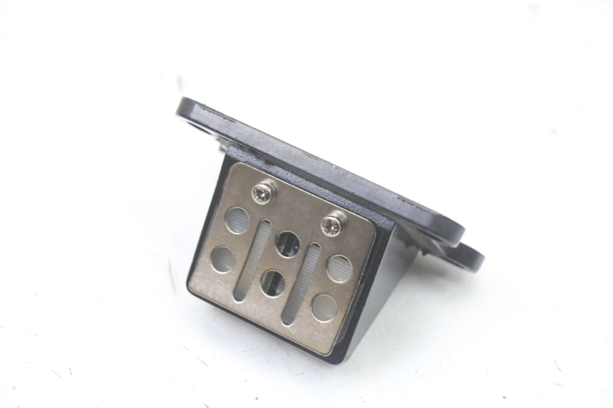 photo de BOITE A CLAPETS MBK X-LIMIT XLIMIT 50 (2007 - 2012) - Autre angle de vue