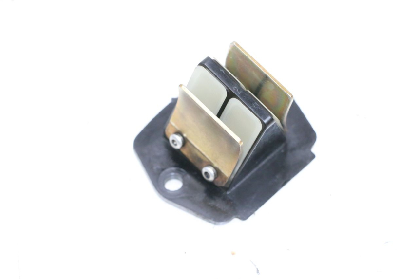 photo de BOITE A CLAPETS PIAGGIO NEW TYPHOON 50 (2018 - 2021) - Zoom état d’usage