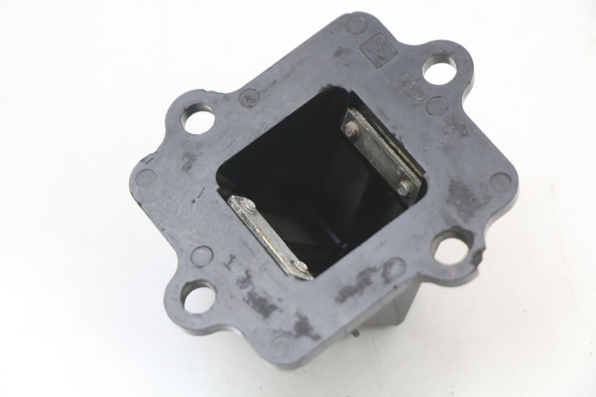 photo de BOITE A CLAPETS MBK OVETTO ONE 2T 50 (2013 - 2017) - Zoom état d’usage