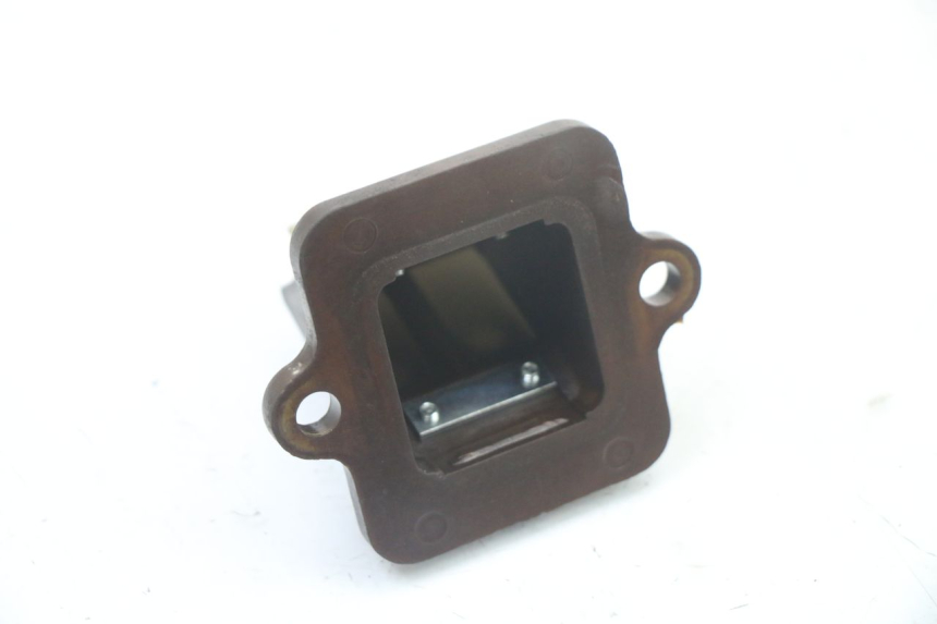 photo de BOITE A CLAPETS PEUGEOT LUDIX ONE 50 (2005 - 2008) - Autre angle de vue