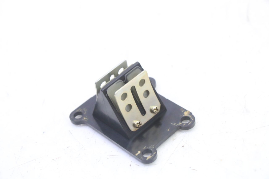 photo de BOITE A CLAPETS PGO RODOSHOW 2T 50 (2003 - 2007) - Détail de la pièce