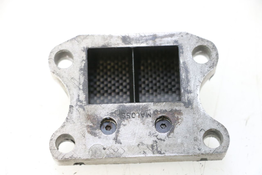 photo de BOITE A CLAPETS PEUGEOT SPEEDFIGHT 2 AC 50 (2000 - 2009) - Gros plan technique