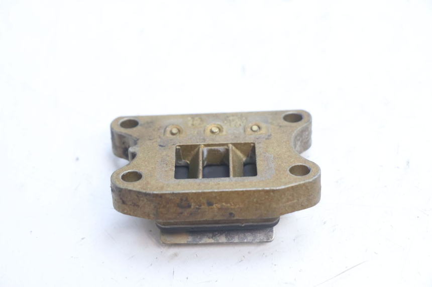 photo de BOITE A CLAPETS PEUGEOT SPEEDFIGHT LC 50 (1996 - 2002) - Autre angle de vue