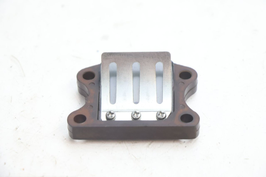 photo de BOITE A CLAPETS PEUGEOT SPEEDFIGHT LC 50 (1996 - 2002) - Vue principale