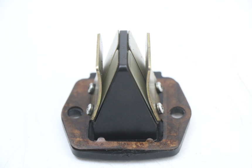 photo de BOITE A CLAPETS APRILIA SR 2T 50 (2018 - 2022) - Détail de la pièce