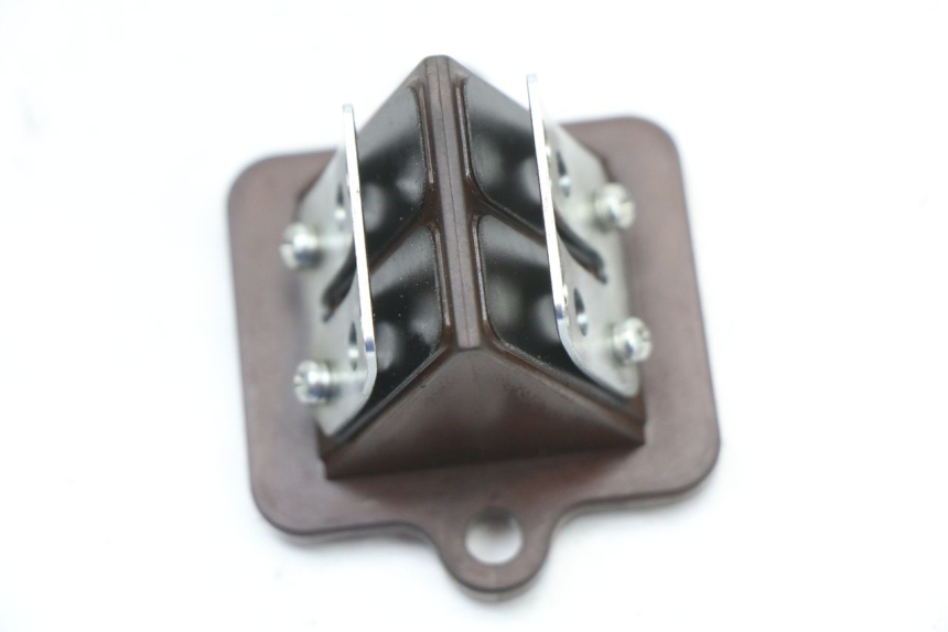 photo de BOITE A CLAPETS PEUGEOT STREETZONE I 2T 50 (2018 - 2020) - Gros plan technique