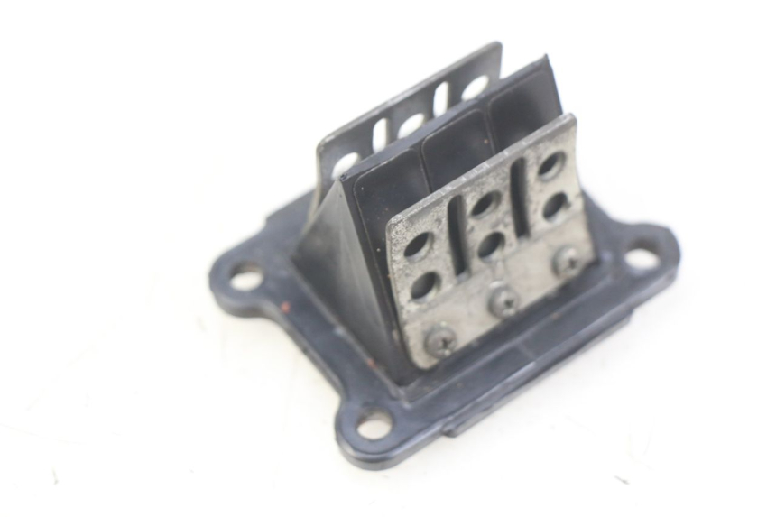 photo de BOITE A CLAPETS APRILIA SX 50 (2011 - 2017) - Autre angle de vue