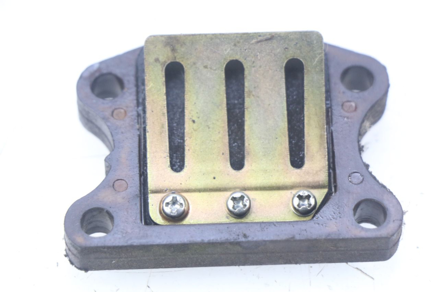 photo de BOITE A CLAPETS PEUGEOT TKR TREKKER FURIOUS 50 (2005 - 2014) - Zoom état d’usage