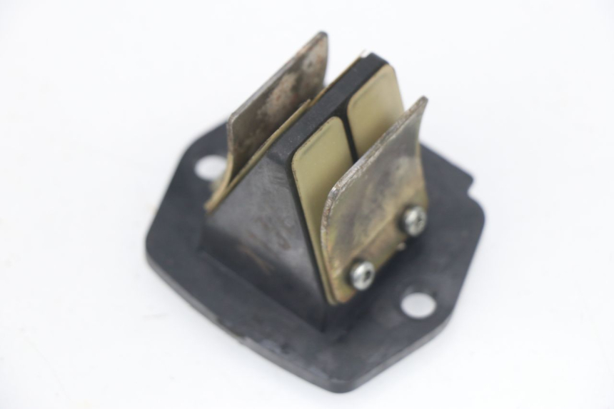 photo de BOITE A CLAPETS PIAGGIO VESPA LX 2T 50 (2005 - 2013) - Détail de la pièce