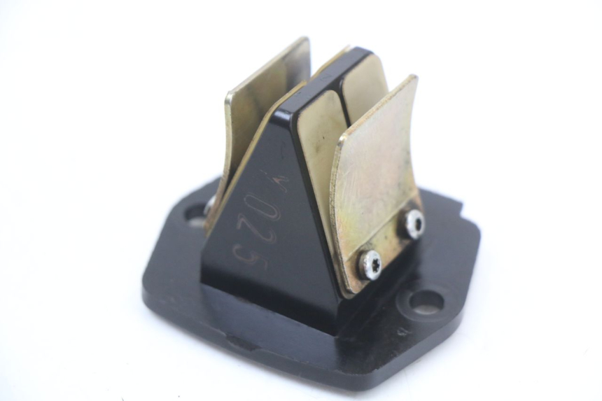 photo de BOITE A CLAPETS PIAGGIO VESPA LX 2T 50 (2005 - 2013) - Gros plan technique