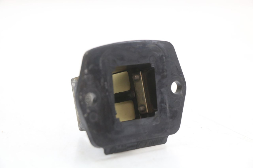 photo de BOITE A CLAPETS PIAGGIO VESPA S 2T 50 (2007 - 2014) - Gros plan technique