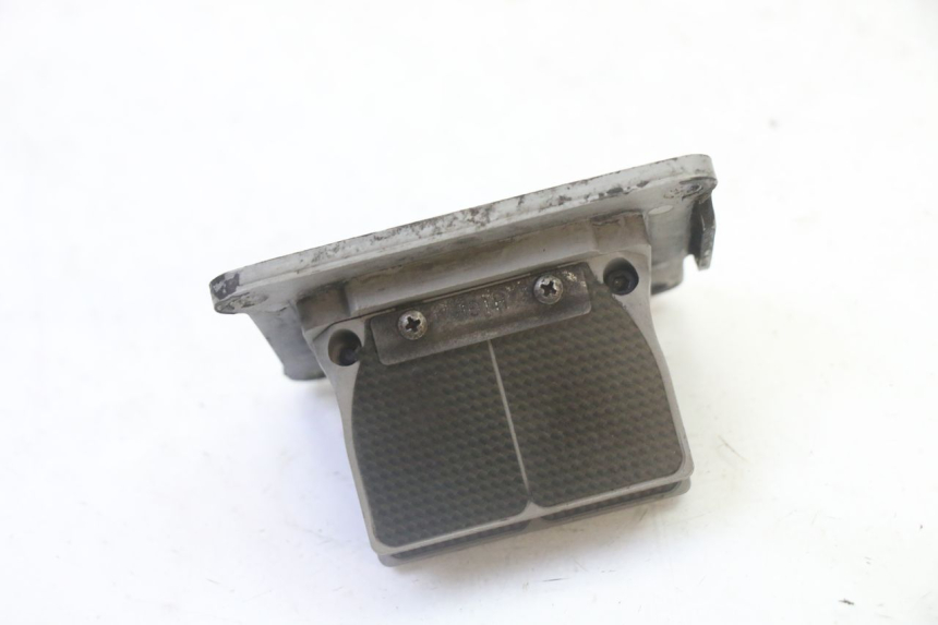 photo de BOITE A CLAPETS YAMAHA YZ 125 (1998 - 2005) - Autre angle de vue