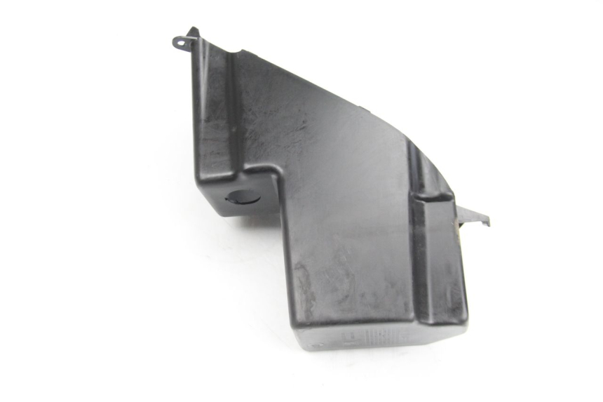 photo de BOITE A GANTS PEUGEOT CITYSTAR 50 (2013 - 2017) - Points de fixation