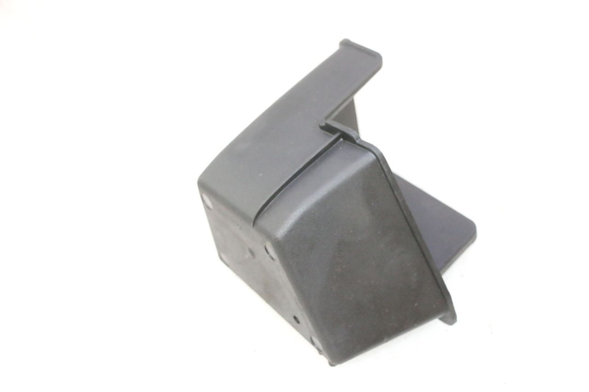 photo de BOITE A GANTS PEUGEOT ELYSTAR 50 (2002 - 2014) - Détail de la pièce