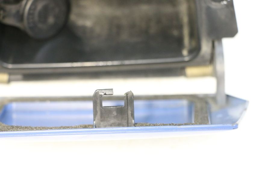 photo de BOITE A GANTS YAMAHA FJR ABS 1300 (2006 - 2012) - Zoom état d’usage