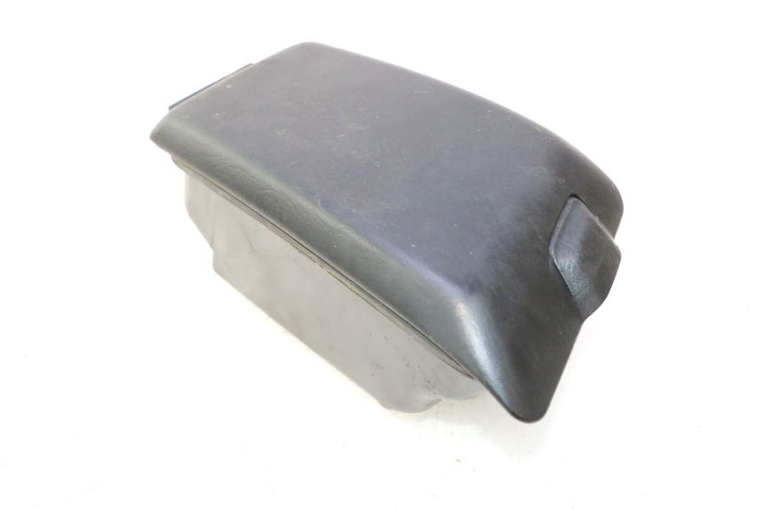 photo de BOITE A GANTS HONDA FJS SILVER WING SILVERWING 400 (2005 - 2008) - Autre angle de vue