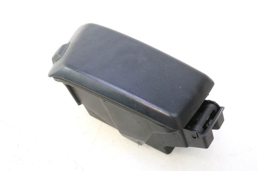 photo de BOITE A GANTS HONDA FJS SILVER WING SILVERWING 400 (2005 - 2008) - Pièce contrôlée
