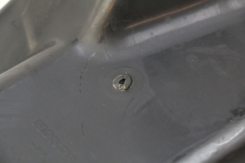 photo de BOITE A GANTS HONDA FORZA 125 (2015 - 2016) - Autre angle de vue