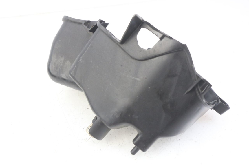 photo de BOITE A GANTS HONDA FORZA 125 (2015 - 2016) - Gros plan technique