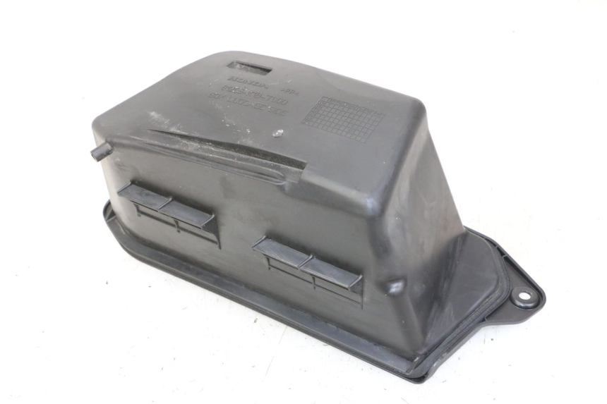 photo de BOITE A GANTS HONDA FORZA 125 (2021 - 2025) - Zoom état d’usage