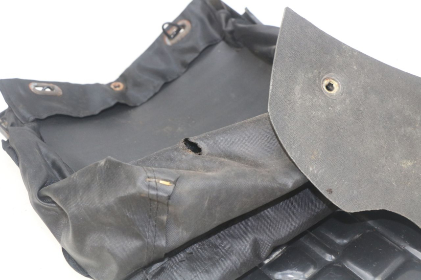 photo de BOITE A GANTS KEEWAY HURRICANE 50 (2006 - 2019) - Détail de la pièce