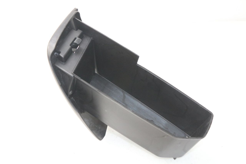 photo de BOITE A GANTS HONDA NSS EX FORZA 250 (2005 - 2013) - Zoom état d’usage