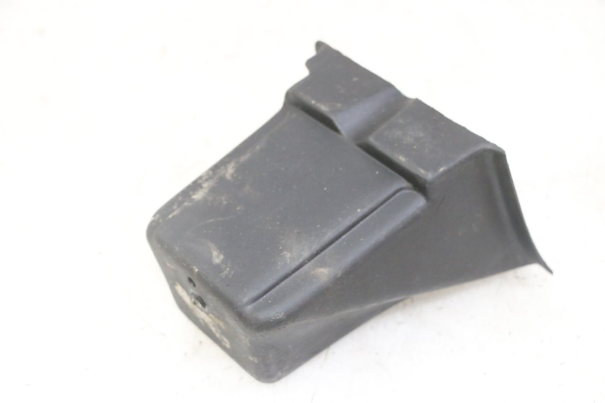 photo de BOITE A GANTS APRILIA RALLY AC 50 (1995 - 2004) - Gros plan technique