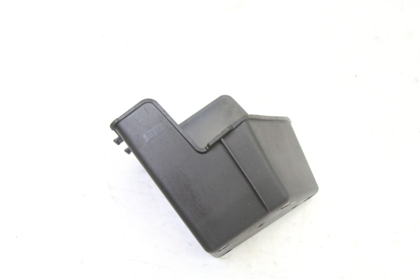 photo de BOITE A GANTS PEUGEOT SATELIS 125 (2013 - 2018) - Zoom état d’usage