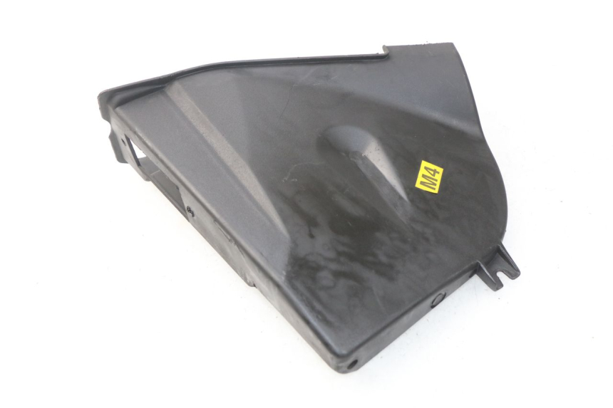 photo de BOITE A GANTS TRIUMPH SPRINT ST ABS 1050 (2005 - 2007) - Autre angle de vue