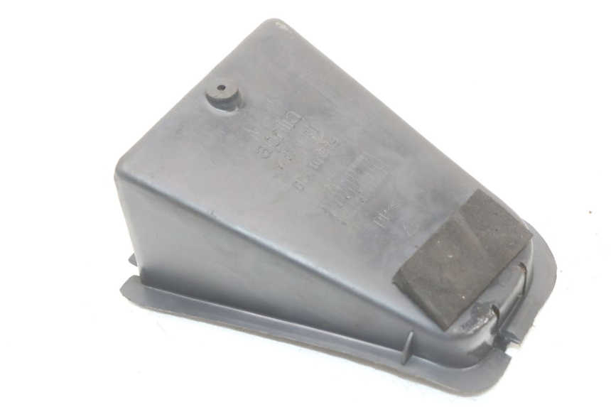 photo de BOITE A GANTS APRILIA SR CARB LC 2T 50 (2004 - 2012) - Vue d’ensemble