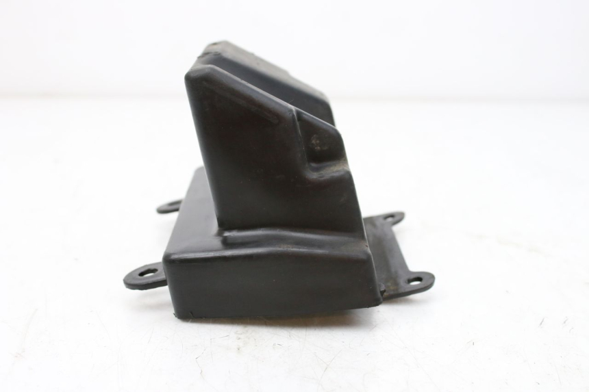 photo de BOITE A GANTS KEEWAY TX 50 (2008 - 2015) - Gros plan technique