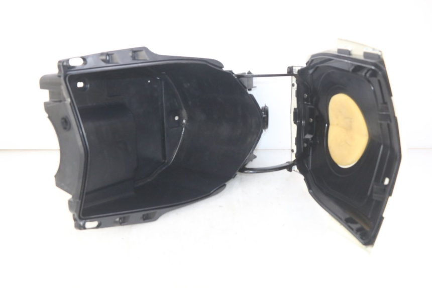 photo de BOITE A GANTS PEUGEOT VIVACITY NEW 4T 50 (2008 - 2017) - Gros plan technique