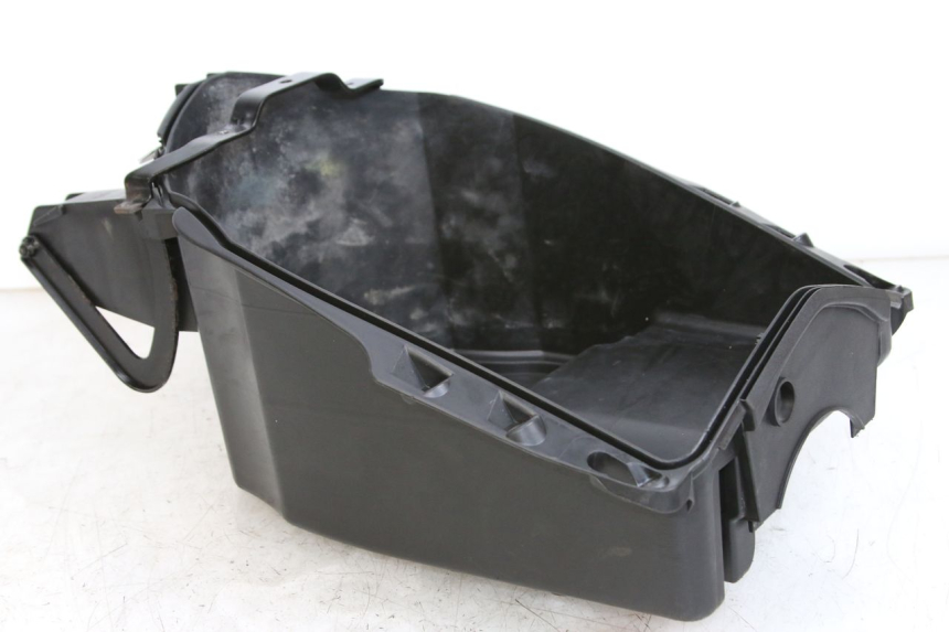 photo de BOITE A GANTS PEUGEOT VIVACITY 125 (2010 - 2017) - Autre angle de vue