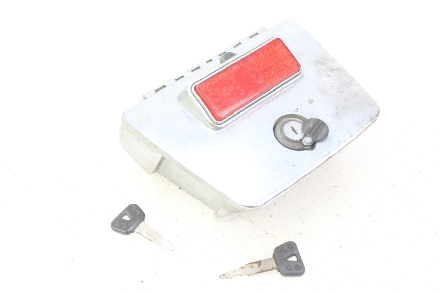 photo de BOITE A GANTS YAMAHA XV VIRAGO 750 (1984 - 1998) - Gros plan technique