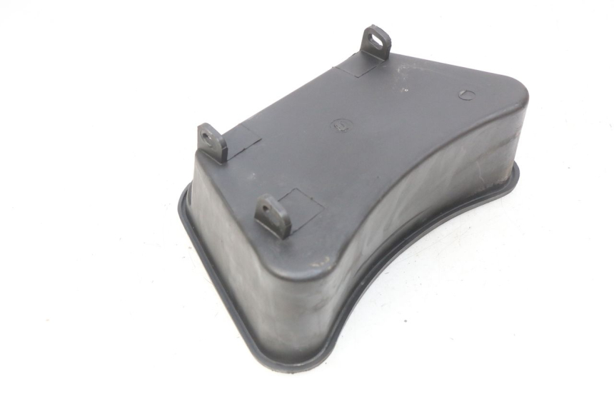 photo de BOITE A GANTS YIYING YY50QT-10 50 (2007 - 2022) - Détail de la pièce