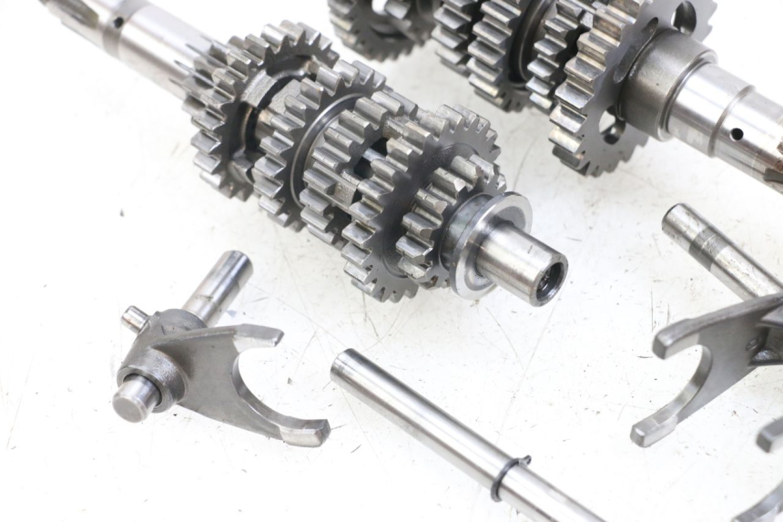 photo de Gearbox HYOSUNG GV AQUILA 125 (2000 - 2009) - Angle alternatif