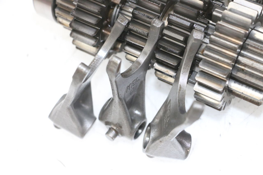 photo de BOITE DE VITESSE HONDA CB R 1000 (2018 - 2023) - Vue rapprochée