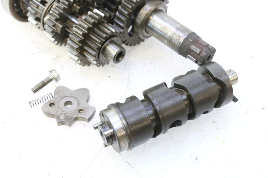 photo de BOITE DE VITESSE HONDA CB TWO FIFTY 250 (1991 - 2002) - Autre angle de vue