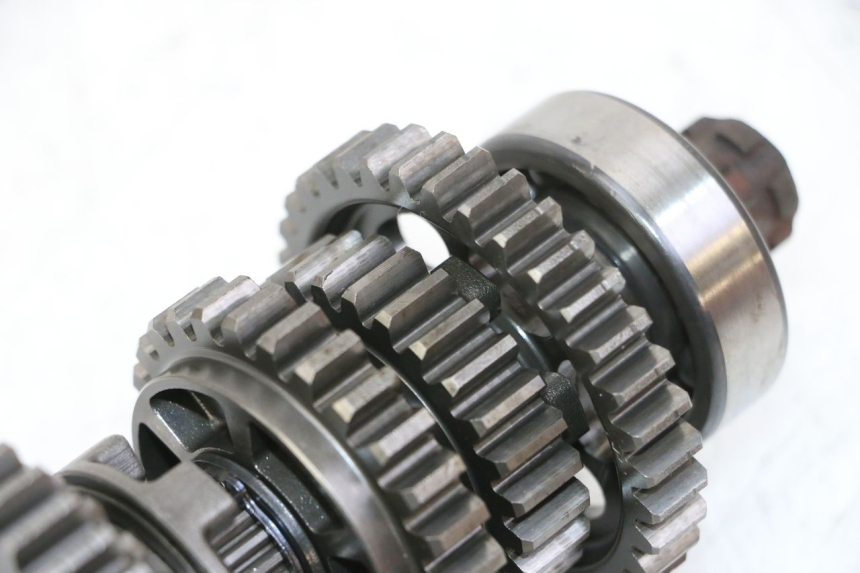 photo de BOITE DE VITESSE HONDA CBF 125 (2009 - 2015) - Gros plan technique